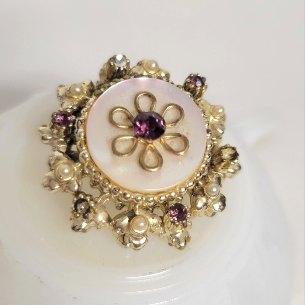 Vintage Coro Floral Round Shell Gold Tone Pearl & Amethyst Beads Brooch Pin
